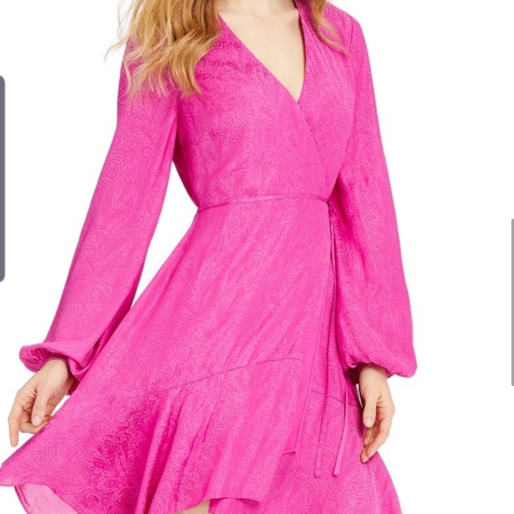 Guess Eco Paisley Hanna Wrap Dress in Electric Fuchsia. Size Medium. EUC.